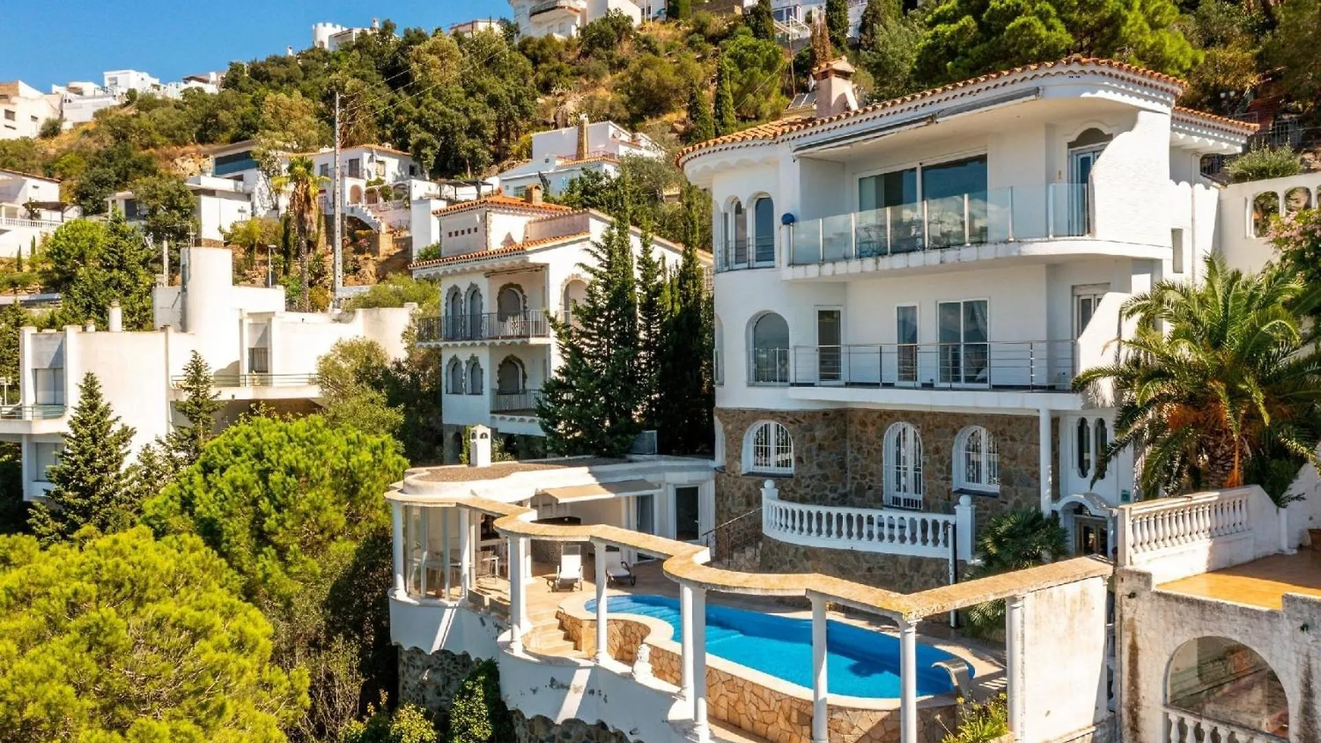 Ferienhaus Mit Privatpool Fuer 8 Personen Ca 250 Qm In Roses, Costa Brava Golf De Roses