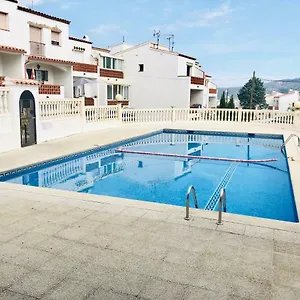  Сasa de vacaciones Angeles 29 - Casa Adosada En - Piscina Comunitaria - Barbacoa - Parking