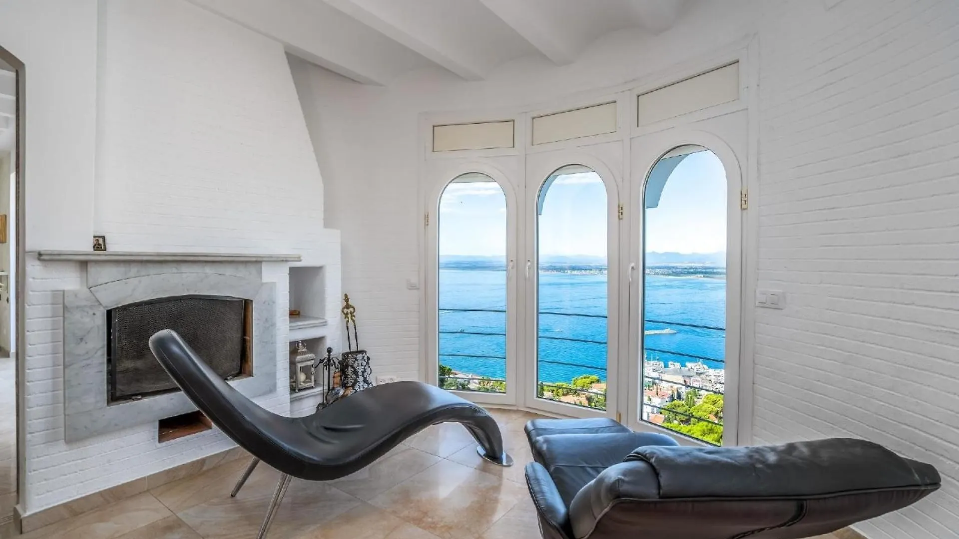 Ferienhaus Mit Privatpool Fuer 8 Personen Ca 250 Qm In Roses, Costa Brava Golf De Roses Holiday home