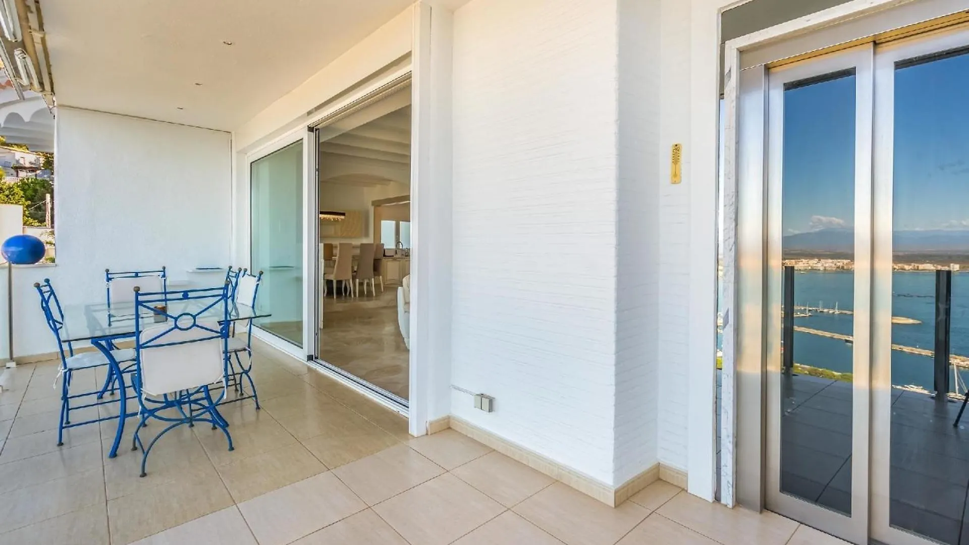 Holiday home Ferienhaus Mit Privatpool Fuer 8 Personen Ca 250 Qm In Roses, Costa Brava Golf De Roses